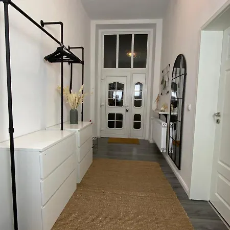 Direkter Moselblick 126m² Grosser Altbau Und Terrasse Apartment *