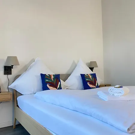 Apartment Direkter Moselblick 126m² Grosser Altbau Und Terrasse *