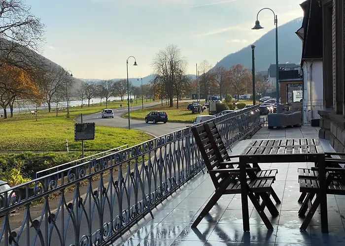 Direkter Moselblick 126m² Grosser Altbau Und Terrasse *