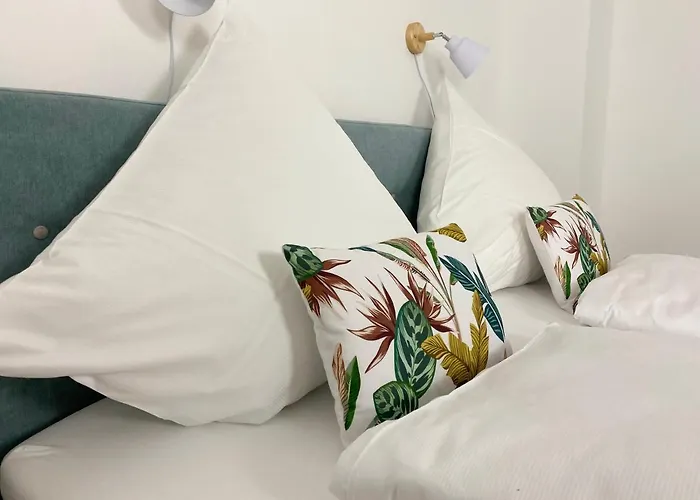 Lägenhet Direkter Moselblick 126m² Grosser Altbau Und Terrasse Sankt Aldegund